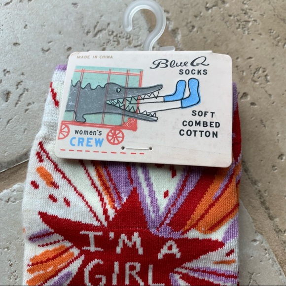 NWT Blue Q I’m A Girl What’s Your Superpower womens crew socks - Picture 2 of 3